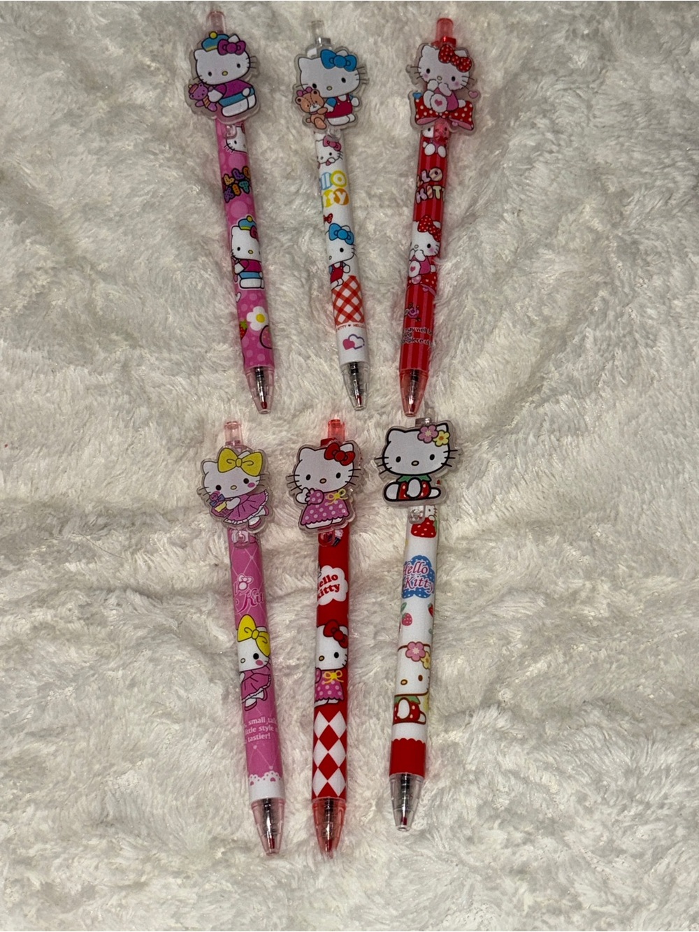 Hello Kitty Pink, Red & White Character  Pen Set